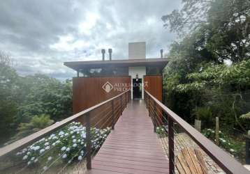 Casa em condomínio fechado com 3 quartos para alugar na pedro carlos franzen, 520, mato queimado, gramado, 250 m2 por r$ 17.000