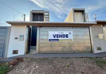 Casa para venda em campo grande, jardim auxiliadora, 3 dormitórios, 1 suíte, 3 banheiros, 3 vagas