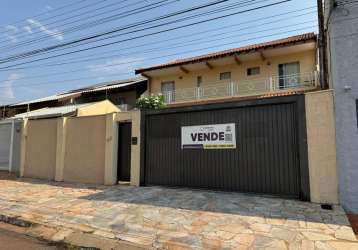 Sobrado para venda em campo grande, jardim bela vista, 3 dormitórios, 3 suítes, 5 banheiros