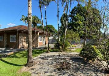 Casa com 3 quartos à venda na rua joão maria gonçalves, 29, rio bonito (pirabeiraba), joinville por r$ 690.001