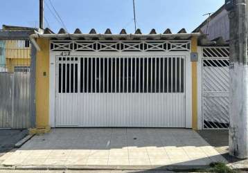 Casa à venda com 120m, 2 dormitórios, fácil acesso a avenida imperador, limoeiro, são paulo, sp