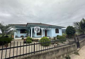 Terreno com casa à venda em beira rio, antônio carlos | lagoa dentro do terreno