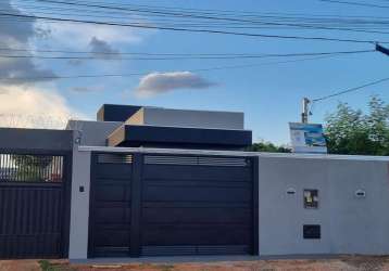 Casa nova com projeto moderno no bairro itamaracá