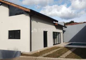 Casa térrea em condomínio 3 dormitórios em atibaia, sp