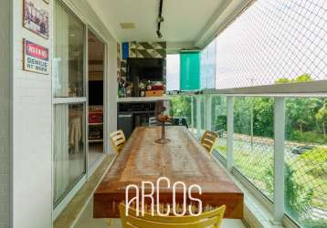 Apartamento no terraços beira mar, jardins