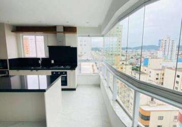 Apartamento em balneário camboriú