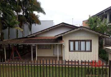 Casa com 3 dormitórios à venda, 119 m² por r$ 750.000,00 - floresta - joinville/sc