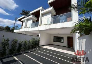 Casa com 3 dormitórios à venda, 193 m² por r$ 1.200.000,00 - glória - joinville/sc