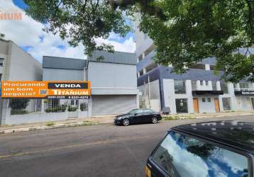 Casa comercial à venda em novo hamburgo.