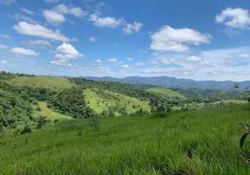 Terreno  á venda com ótimo acesso por arujá