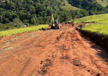 Lote com apenas 70mil, em aruja.