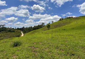 Vende-se terrenos com otimo preço em aruja, com otima acesso;