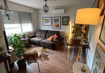 Apartamento com 1 dormitório no bairro santana em porto alegre.42,40 m² de área privativa, banheiro social, cozinha e lavanderia. 1 vaga de garagem por convenção compartilhada com outro apartamento.&l