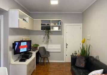 Studio/jk reformado com móveis sob medida, amplo living e dormitório, banheiro e cozinha planejada. imóvel mobiliado, guarda-roupa, ar condicionado, sofá, móveis do banheiro, máquina de lavar, geladei