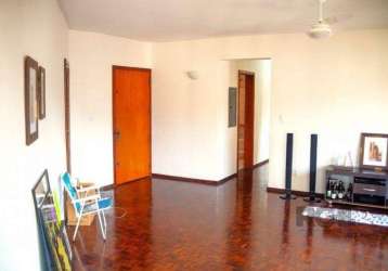 Apartamento 3 dormitórios com suíte e sacada no auxiliadora&lt;br&gt;&lt;br&gt;apartamento amplo, pronto para você deixar do seu jeito. 110m2 divididos em 3 dormitórios, sendo 1 suíte, área de serviço