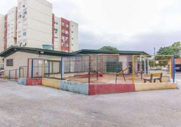 Ótimo apartamento com 1 dormitório, desocupado, reformado, lindo e impecável, condomínio com churrasqueira coletiva, cancha de esportes, playgrond, portaria 24hs. ao lado um lindo parque com área de p