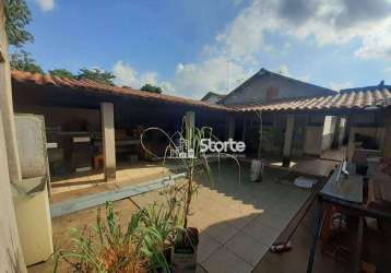 Casa com 2 dormitórios à venda, 190 m² por r$ 450.000,00 - presidente roosevelt - uberlândia/mg