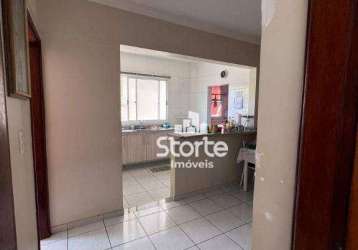 Apartamento com 2 dormitórios à venda, 51 m² por r$ 210.000,00 - pampulha - uberlândia/mg