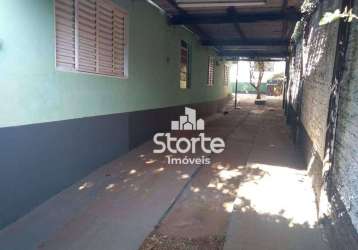 Casa com 3 dormitórios à venda, 171 m² por r$ 200.000,00 - guarani - uberlândia/mg