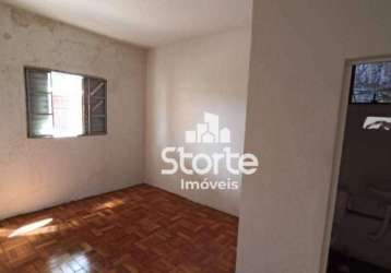 Casa com cômodo comercial aproximadamente 200 m² por r$ 430.000 - martins - uberlândia/mg