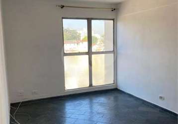 Apartamento com 2 quartos para locação em jardim vazani - sp