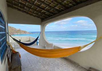 Casa p&#201; na areia com vista eterna para o mar em praia grande arraial do cabo/rj