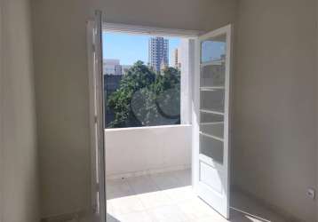 Apartamento com 01 dormitório, 56m² em frente ao metrô santa cecilia para locação