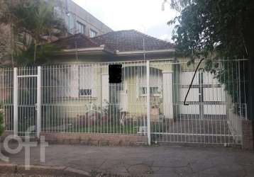 Casa com 3 quartos à venda na rua coronel villagran cabrita, 77, partenon, porto alegre, 130 m2 por r$ 870.000