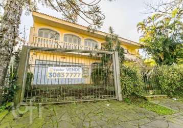 Casa com 5 quartos à venda na rua monte alverne, 154, chácara das pedras, porto alegre, 600 m2 por r$ 1.240.000