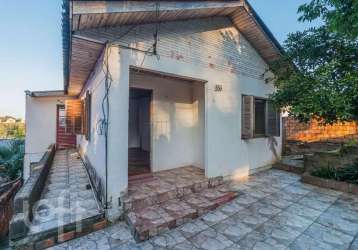 Casa com 5 quartos à venda na rua vladimir herzog, 486, jardim carvalho, porto alegre, 109 m2 por r$ 350.000