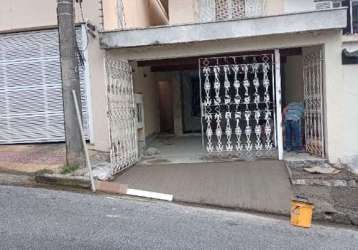 Casa com 3 quartos à venda na rua amparo, 239, vila valparaíso, santo andré, 197 m2 por r$ 754.000