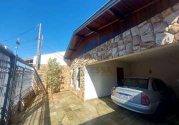 Casa com 3 dormitórios à venda, 220 m² por r$ 495.000,00 - vila maria - botucatu/sp