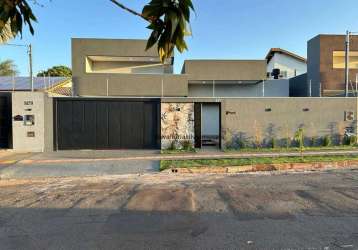 Casa à venda 03 quartos suíte com piscina - vila planalto