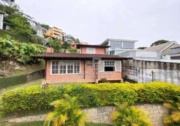 Casa com 3 dormitórios à venda, 150 m² por r$ 600.000,00 - panorama - teresópolis/rj