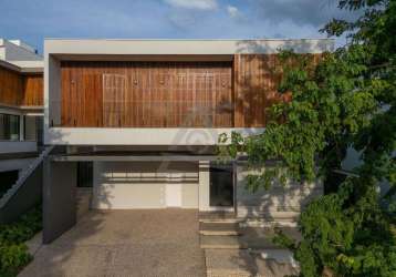 Casa à venda em campinas, alphaville dom pedro 3, com 4 suítes, com 350 m², alphaville dom pedro 3