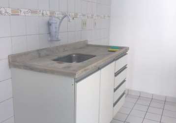 Apartamento 1 d. para locação andar alto