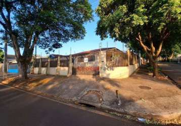 Casa com 4 dormitórios para alugar, 193 m² por r$ 3.000,00/mês - vila morangueira - maringá/pr