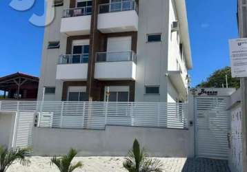 Apartamento com 2 quartos  à venda, 64.00 m2 por r$545000.00  - praia do santinho - florianopolis/sc