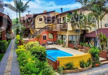 Pousada_hotel com 17 quartos  à venda, 731.00 m2 por r$3380000.00  - praia do santinho - florianopolis/sc