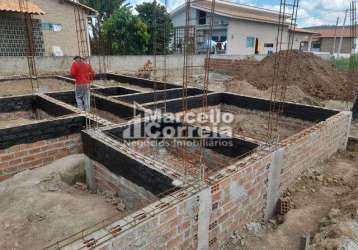 Casa de 143m&#178; em gravatá