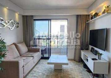 Apartamento de 64m&#178; no bairro da encruzilhada