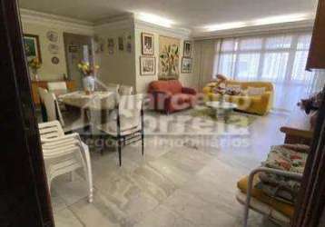 Apartamento de 138m&#178; no bairro de boa viagem