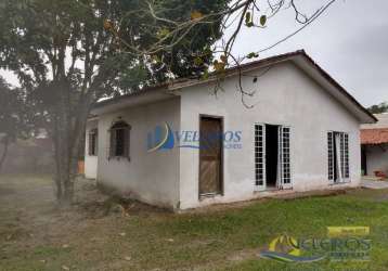 Casa com 3 quartos à venda na rua adail teixeira de mello, 3, jardim jacarandá, paranaguá por r$ 240.000