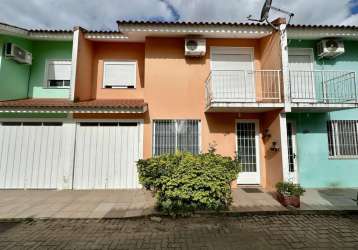 Casa em condomínio fechado, no bairro parque pinheiro!