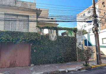 Casa com 3 dormitórios no centro