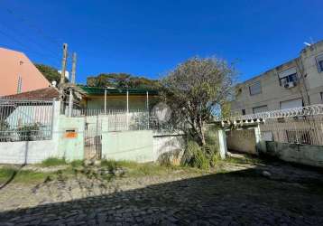 Terreno em rua calma e central de santa maria