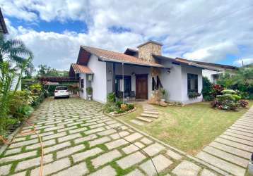 Casa com 3 dormitórios à venda no bairro estados em timbó/sc