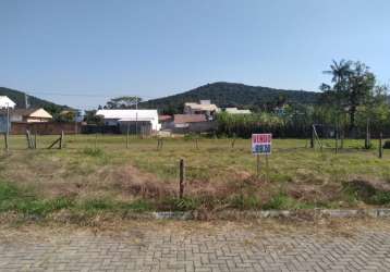 Barbada! terreno com 360 m² plano