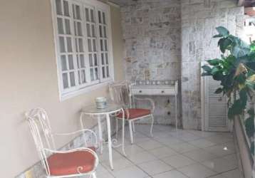 Casa em condomínio fechado com 2 quartos à venda na estrada cachamorra, 133, campo grande, rio de janeiro, 200 m2 por r$ 585.000