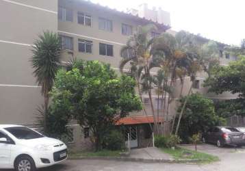 Apartamento com 2 quartos para alugar na rua camaipi, 291, campo grande, rio de janeiro, 60 m2 por r$ 950